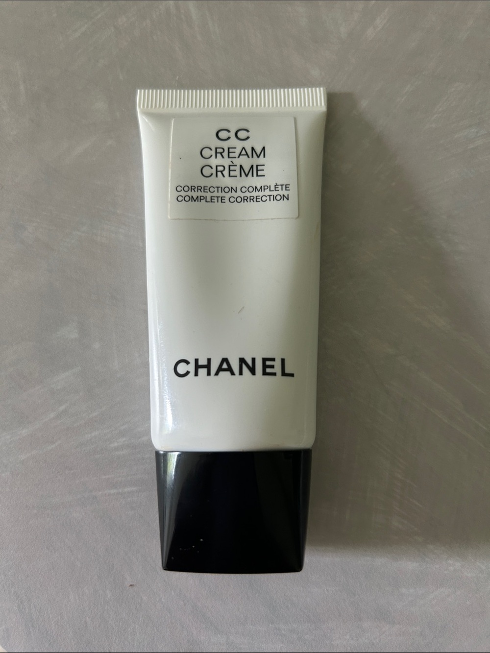 CHANEL CC Cream Tube in White with Black Cap